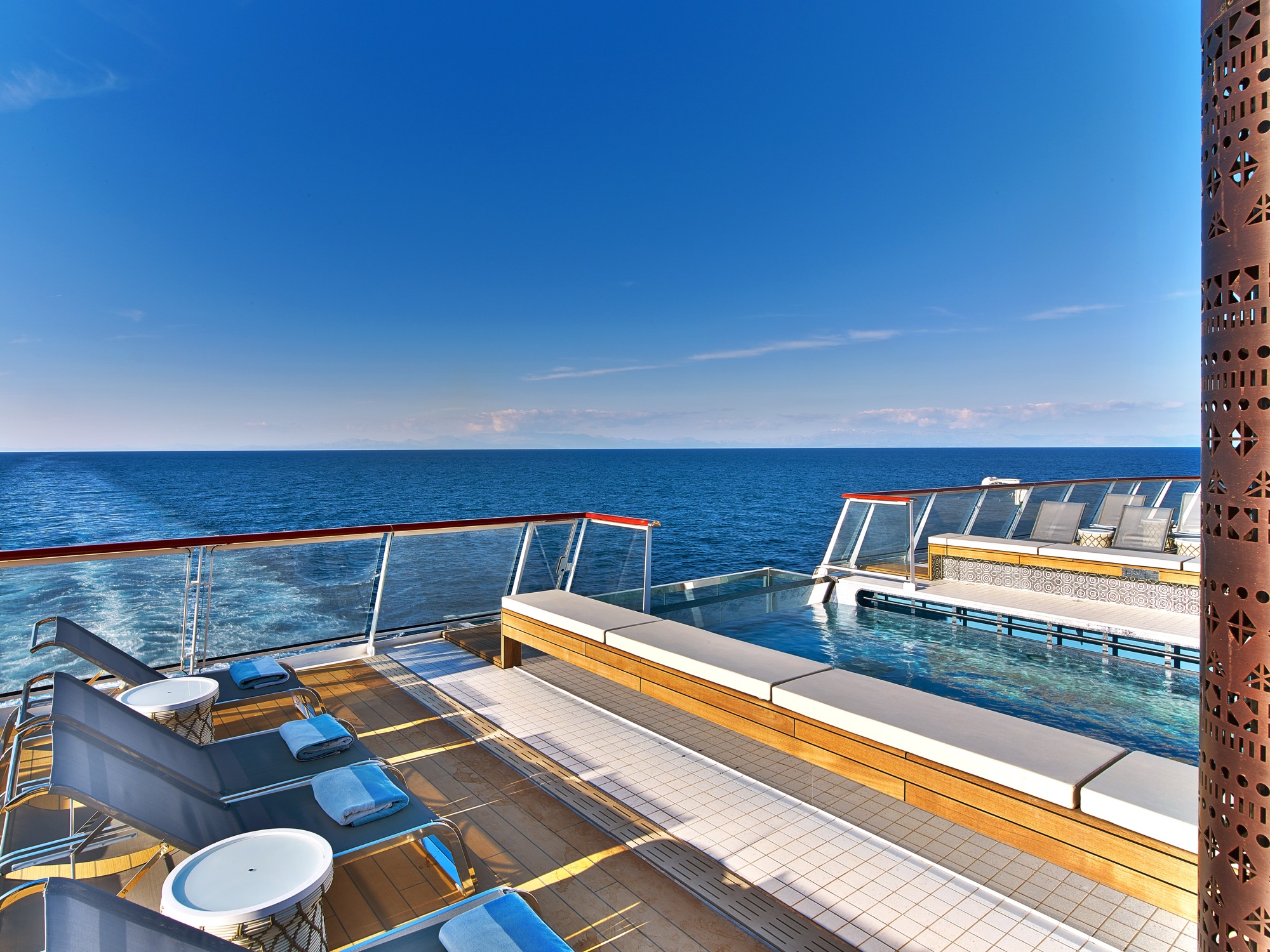 Viking Star - Infinity Pool